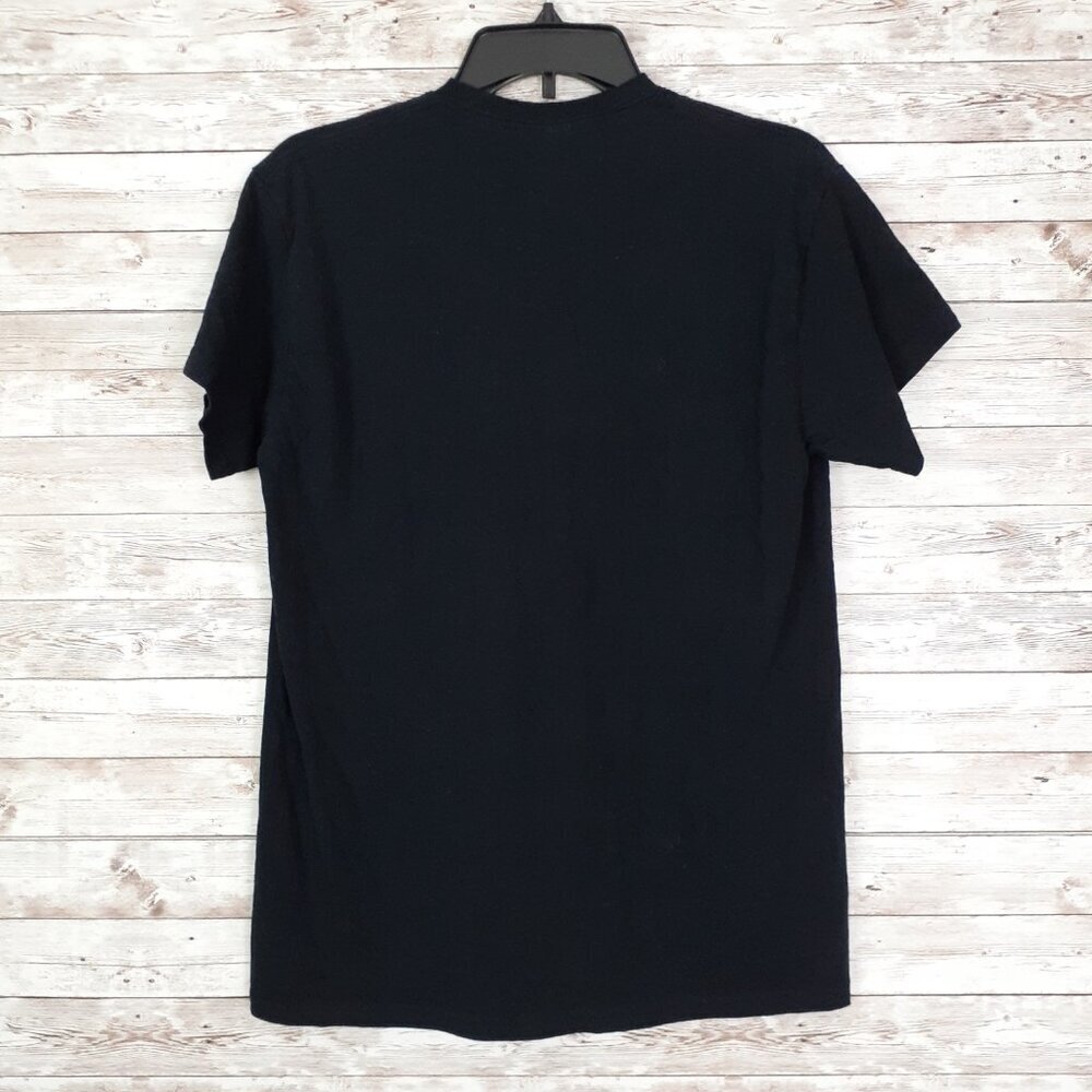 Gildan Heavy Cotton Womens Tee M Yarn vs Coffee She Loves Me More 241 - Picture 2 of 3